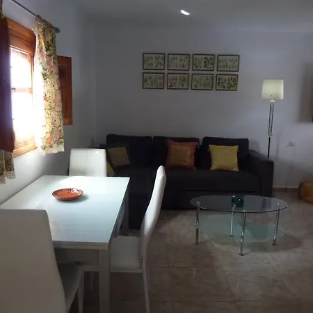 Campeggio Camping Albergue Tau *
