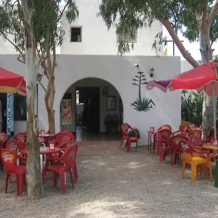 Camping Albergue Tau
