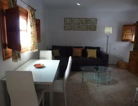 Camping Albergue Tau *
