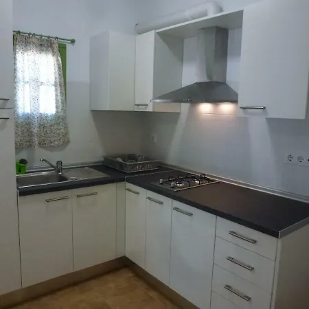 Camping Albergue Tau